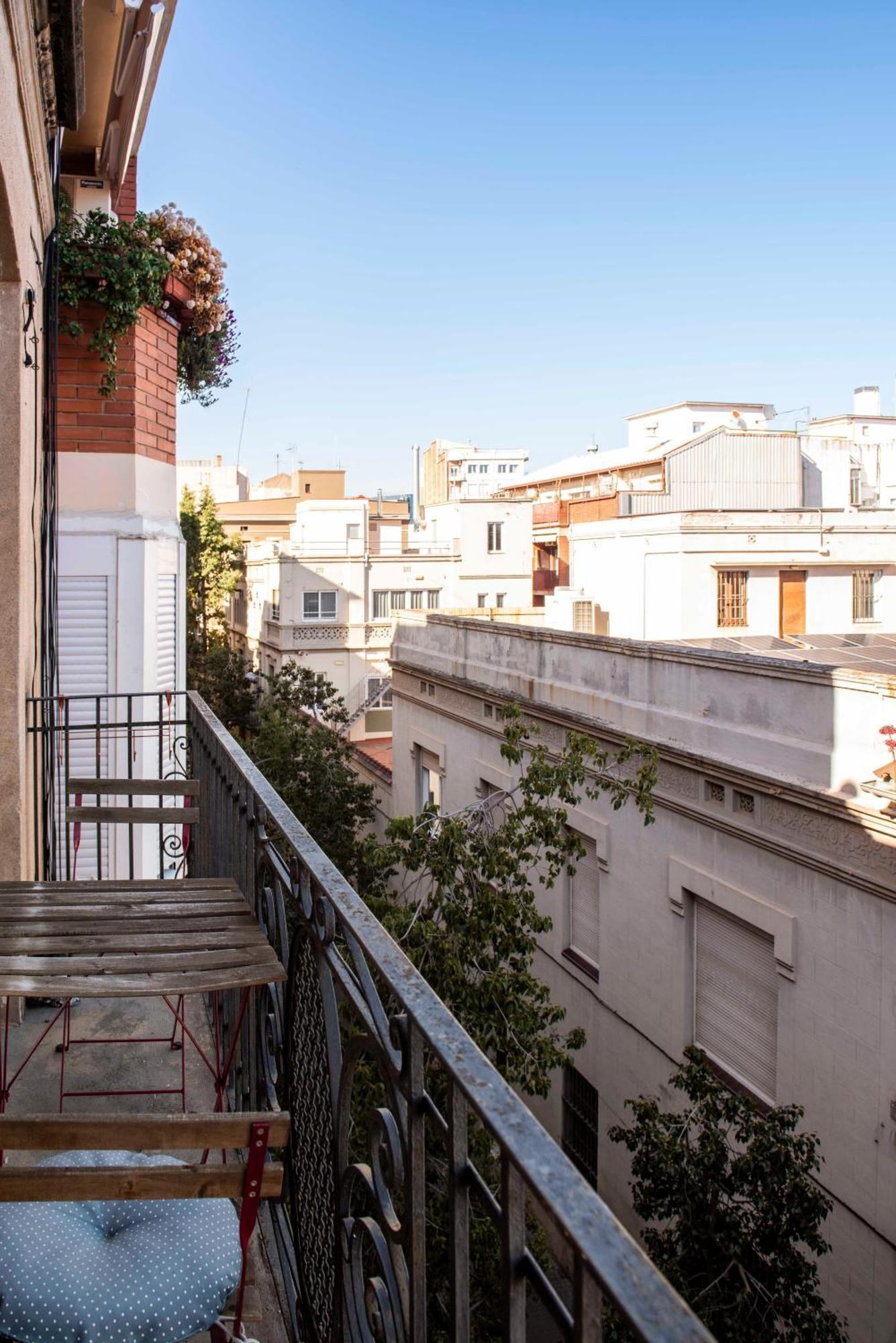 Enchanting 2 Bedroom Flat With Terrace Near Placa Espanya Barcelone Extérieur photo