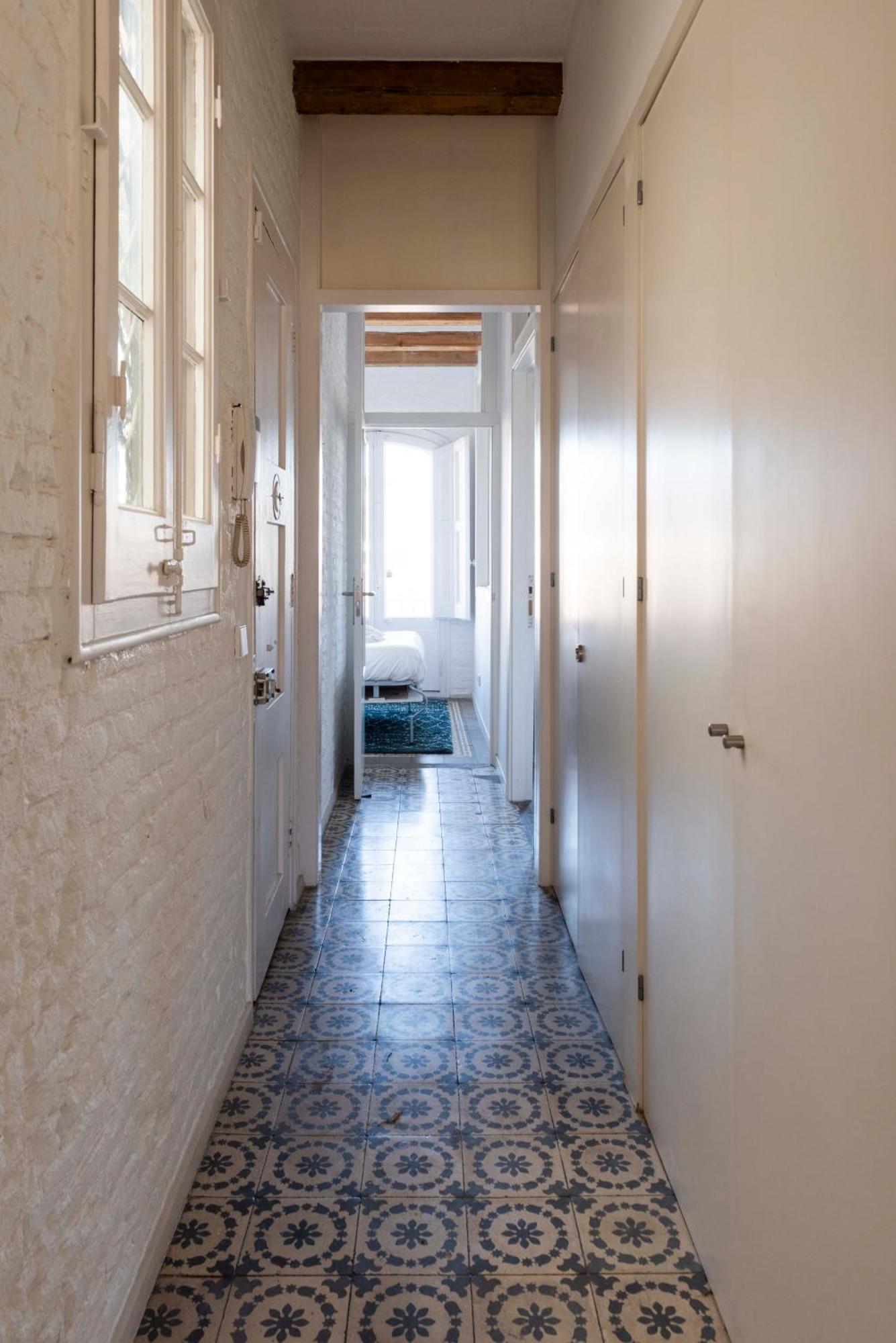 Enchanting 2 Bedroom Flat With Terrace Near Placa Espanya Barcelone Extérieur photo