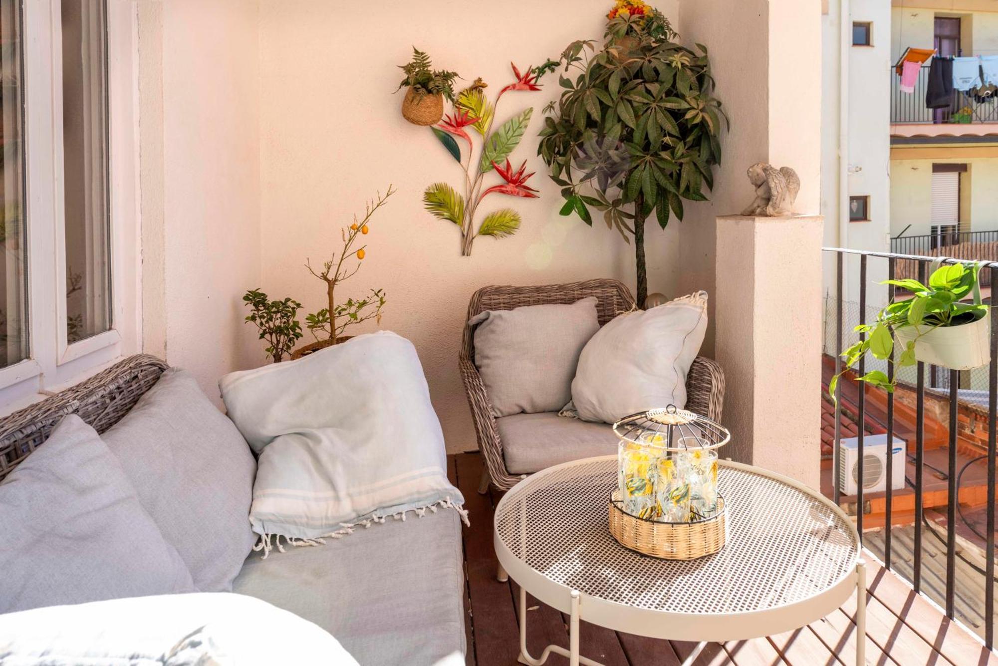 Enchanting 2 Bedroom Flat With Terrace Near Placa Espanya Barcelone Extérieur photo