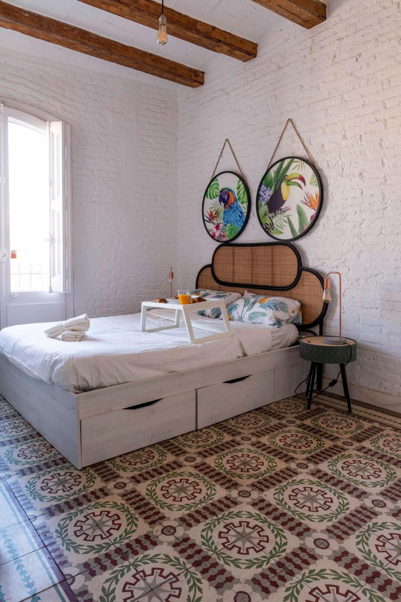 Enchanting 2 Bedroom Flat With Terrace Near Placa Espanya Barcelone Extérieur photo